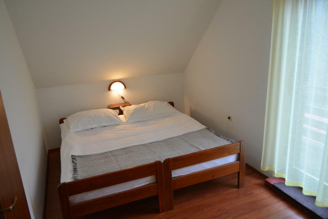 Holiday Home Coprnicka Hisa Skrad ภายนอก รูปภาพ